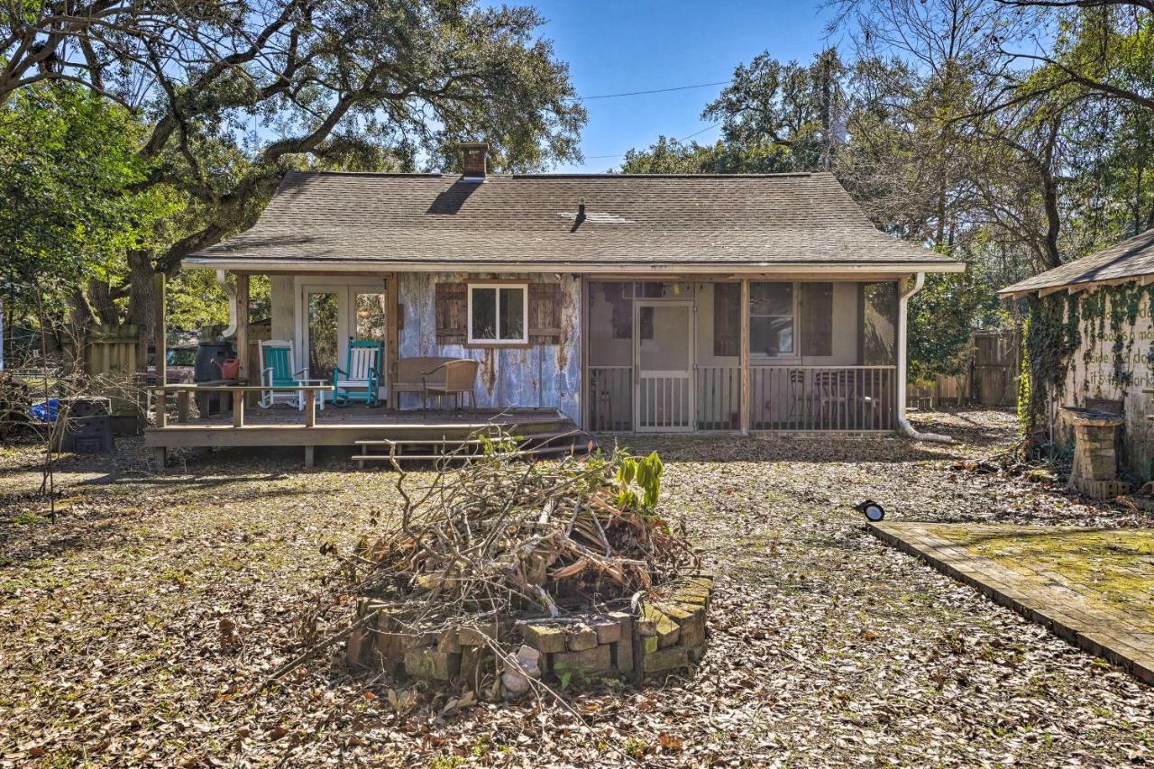 فيلا Cozy North Charleston Getaway With Fire Pit! المظهر الخارجي الصورة