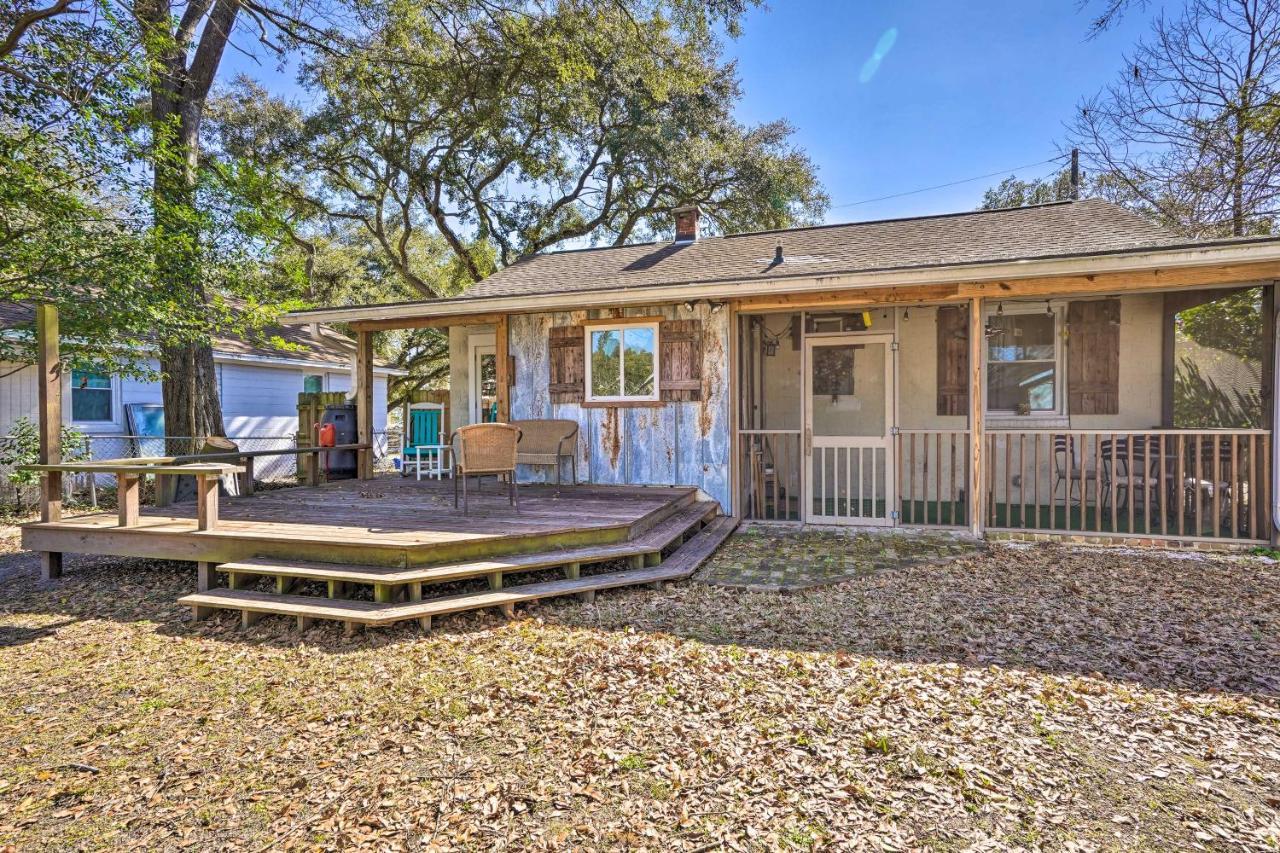 فيلا Cozy North Charleston Getaway With Fire Pit! المظهر الخارجي الصورة